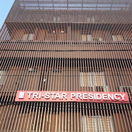 Tri-Star Presidency Cochin Hotel Kochi Exterior foto