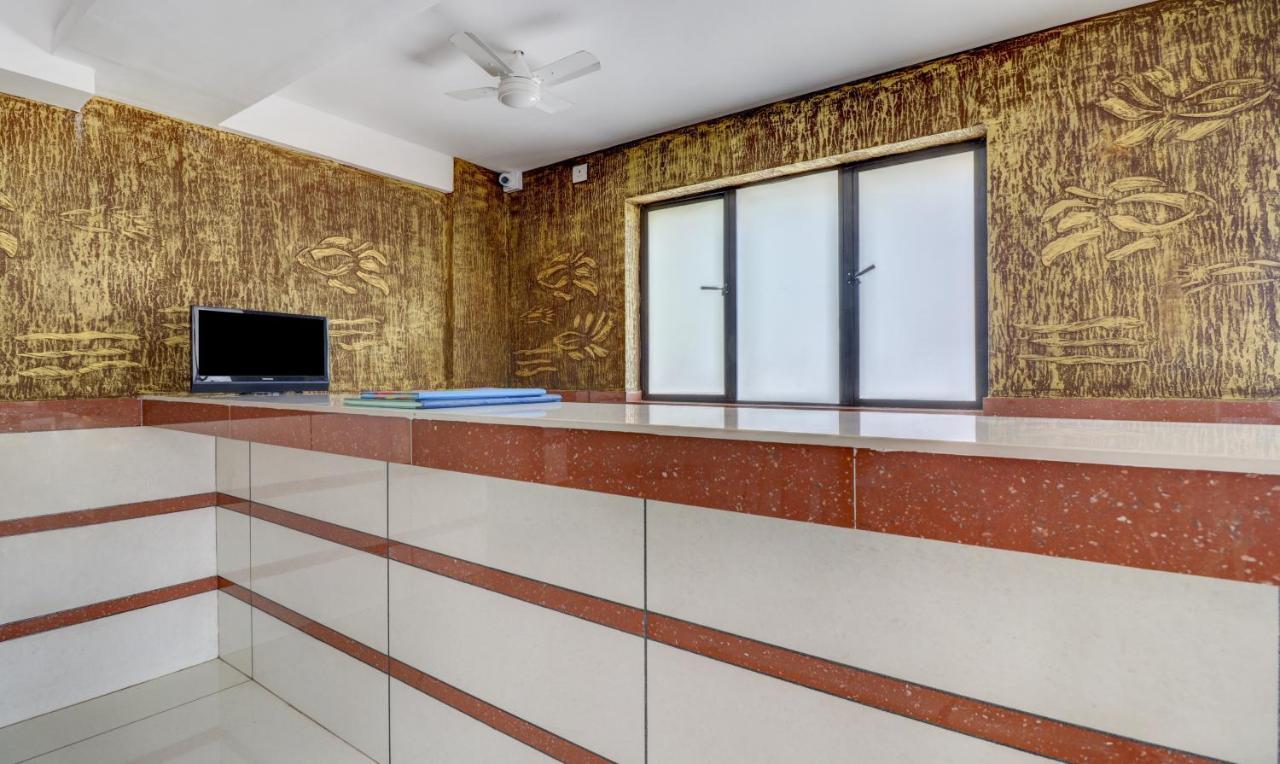 Tri-Star Presidency Cochin Hotel Kochi Exterior foto